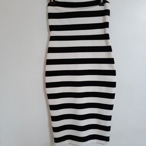 Beautiful black and white dress